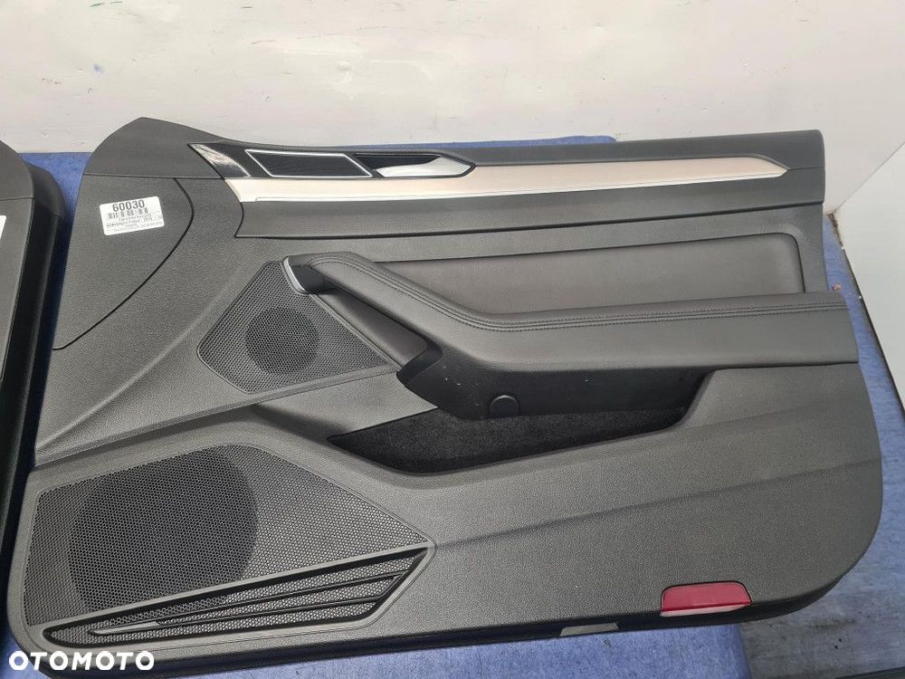 VOLKSWAGEN PASSAT B8 KOMBI TAPICERKA KOMPLET TITANSCHWARZ - 3