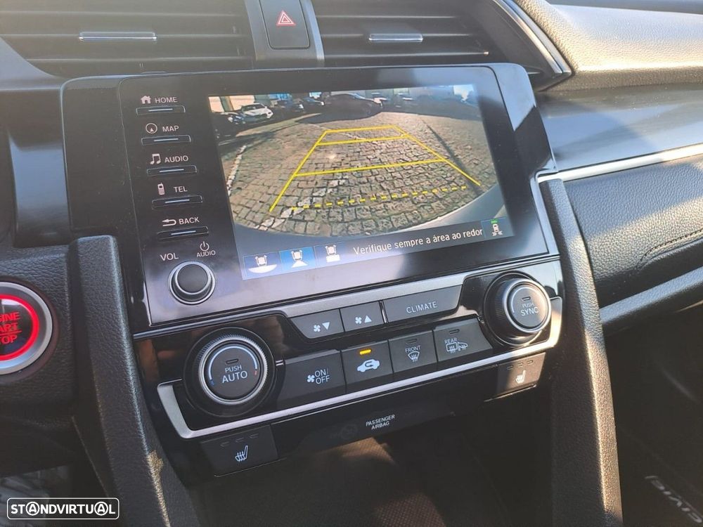 Honda Civic 1.0 i-VTEC Executive Premium CVT - 16