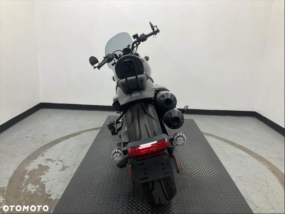 Harley-Davidson Sportster - 4