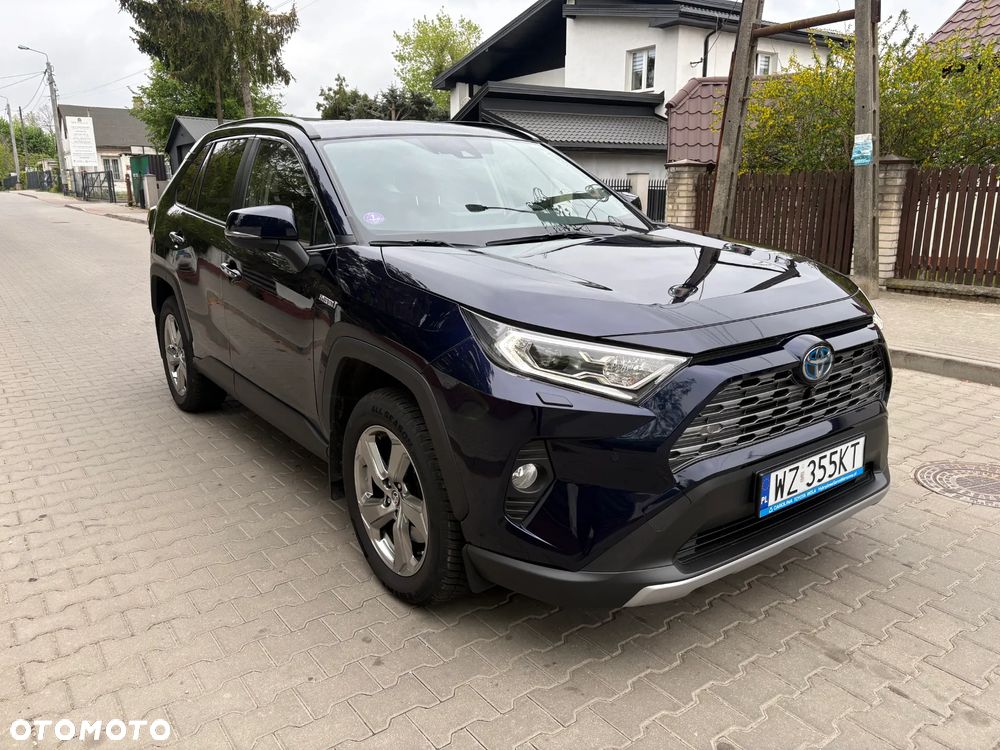 Toyota RAV4 - 5