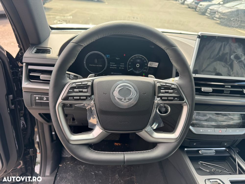 KGM Rexton - 18