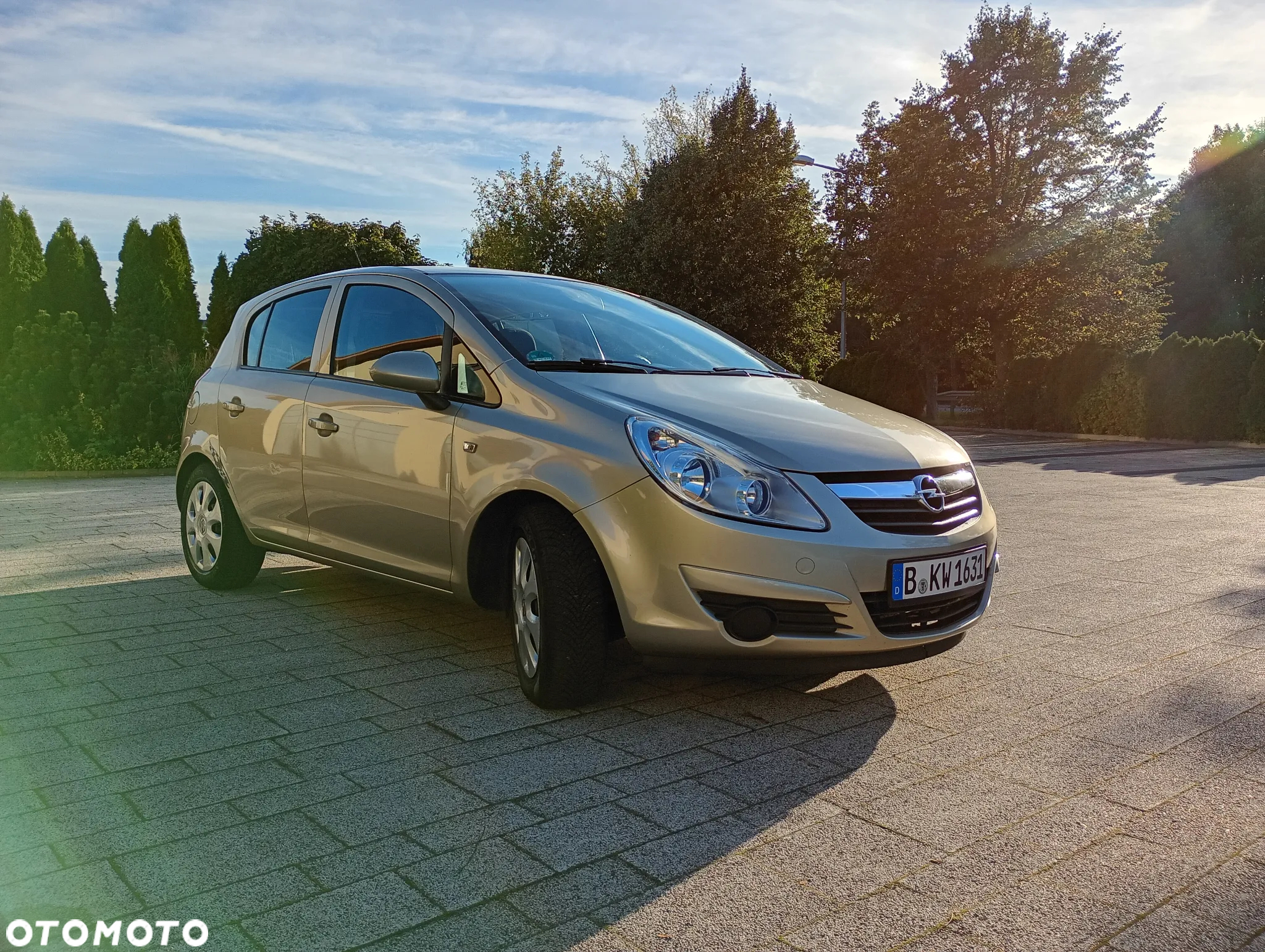 Opel Corsa 1.4 16V Edition - 2
