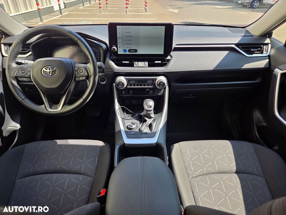 Toyota RAV4 - 2