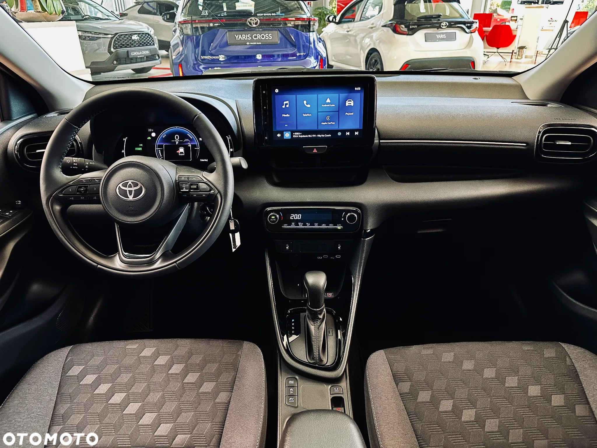 Toyota Yaris Hybrid 1.5 Style - 15