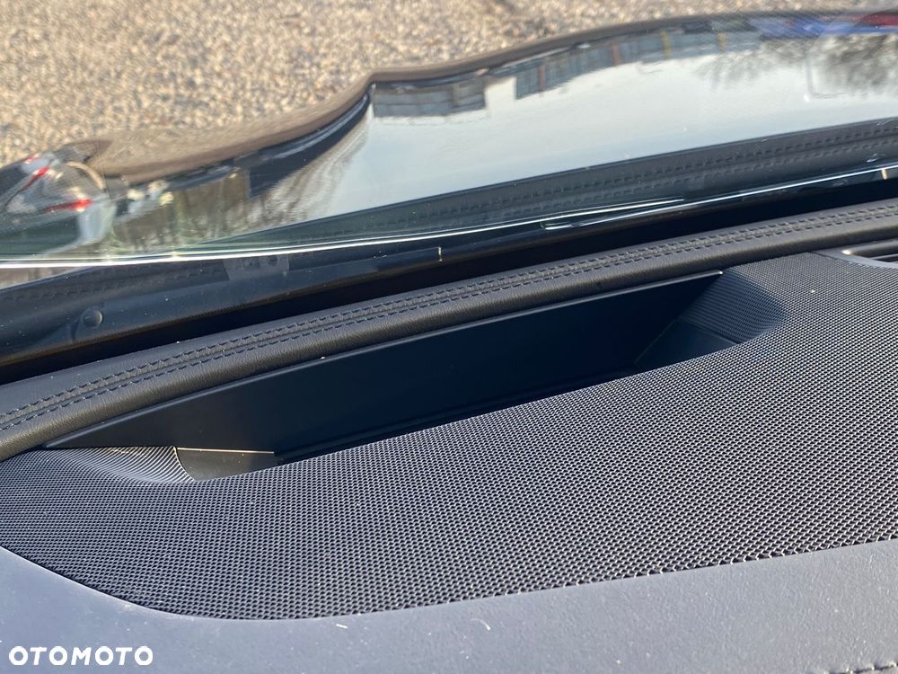 Mercedes-Benz Klasa E - 29