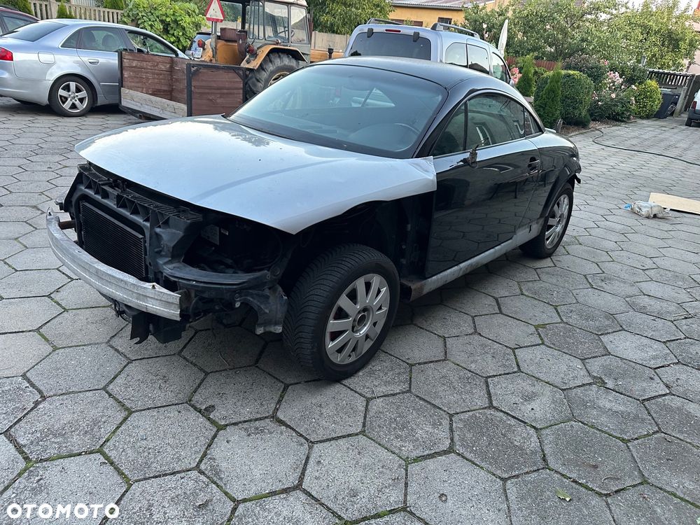 Audi TT Coupé 1.8T - 2