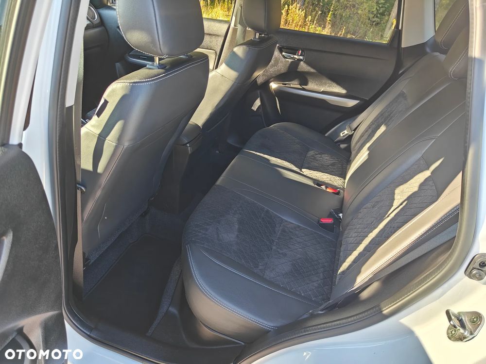 Suzuki Vitara 1.4 Boosterjet Premium 2WD - 31