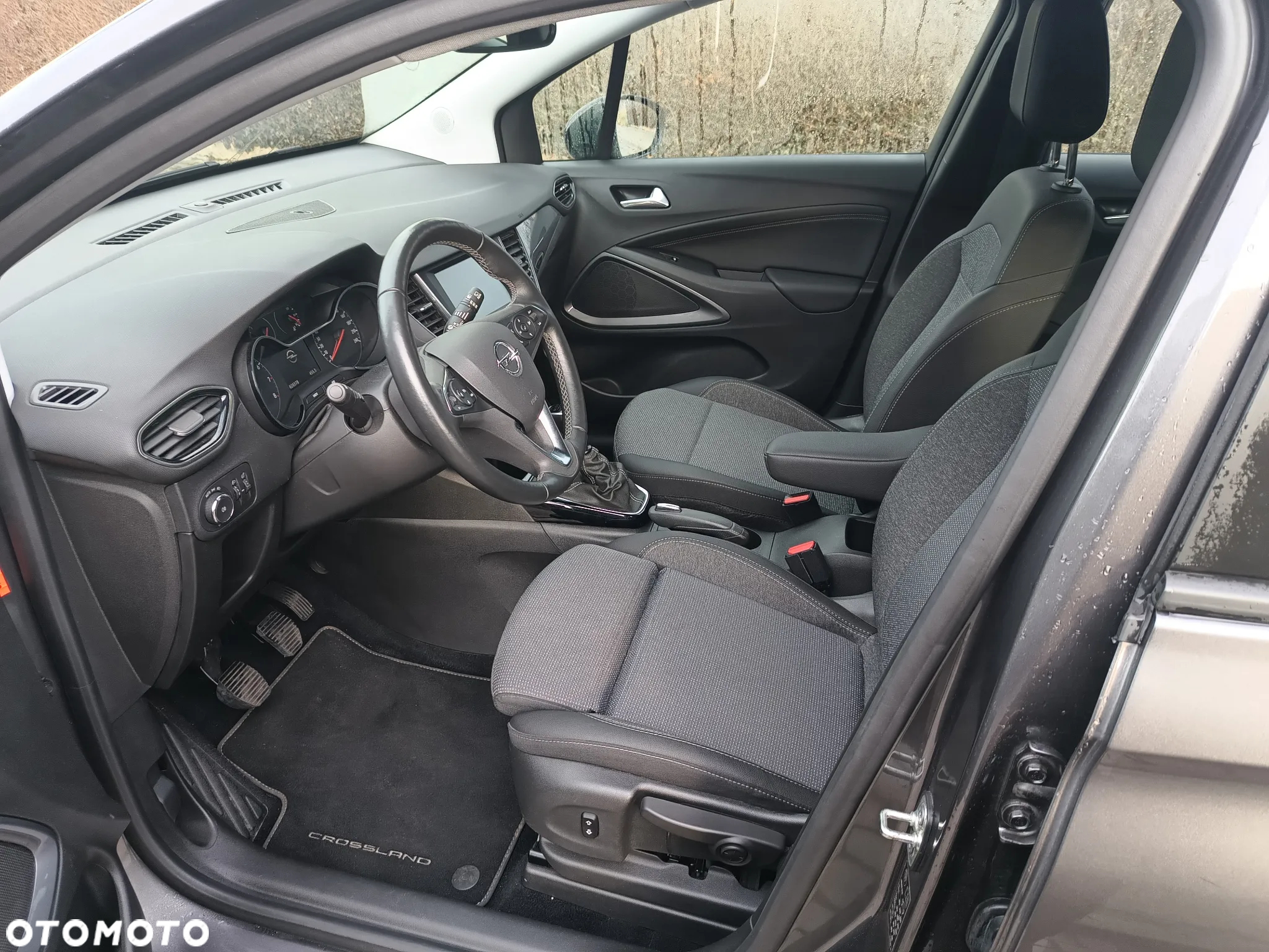 Opel Crossland 1.2 Business Elegance - 17
