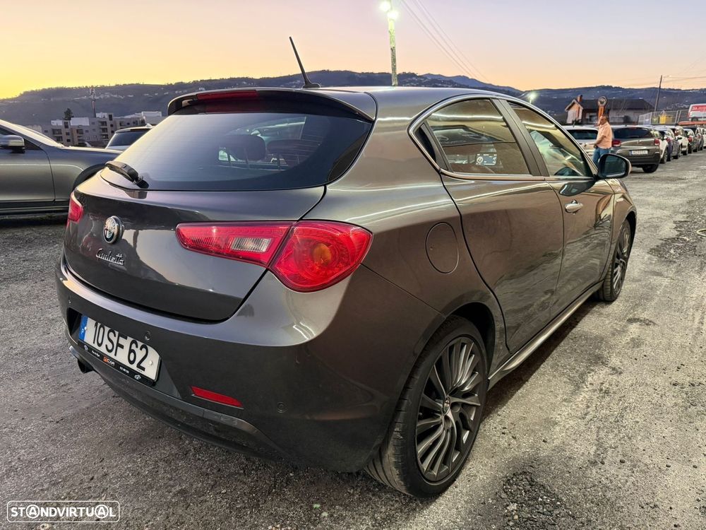 Alfa Romeo Giulietta 1.6 JTDM 16V Business - 10