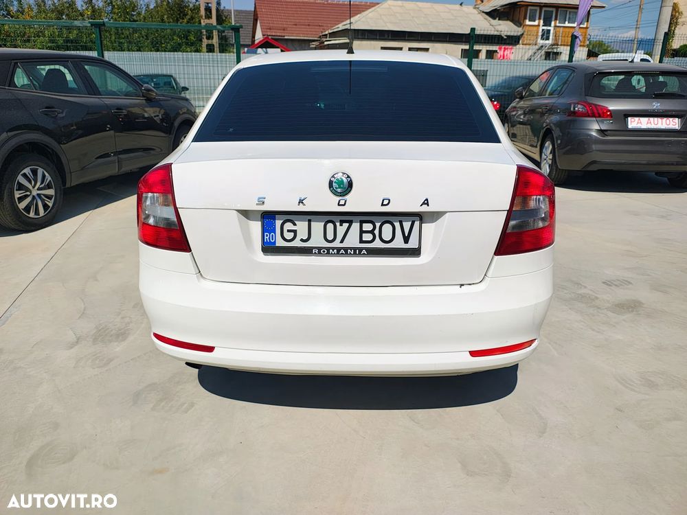 Skoda Octavia 1.6 TDI DPF Ambition - 21