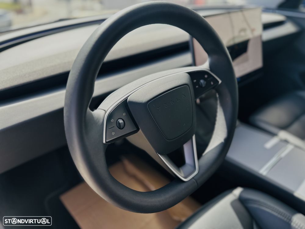 Tesla Model 3 Tração Traseira — fotografia 19