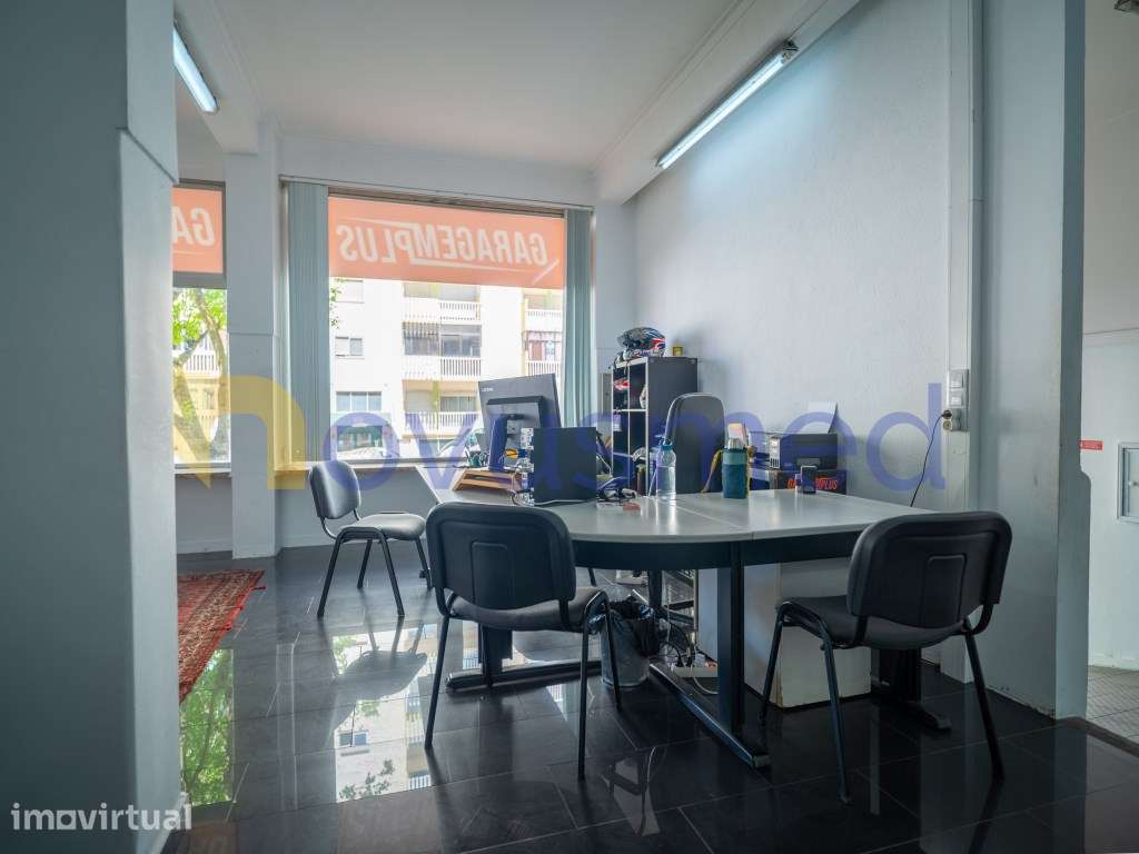 Espaço Comercial para venda em Casal de S. Brás, Amadora - Grande imagem: 5/15