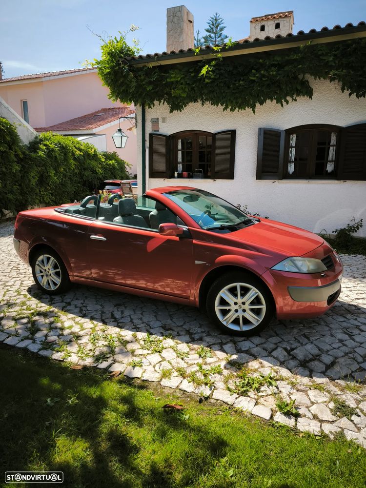 Renault Mégane CC 1.9 dCi Dynamique Luxe - 1