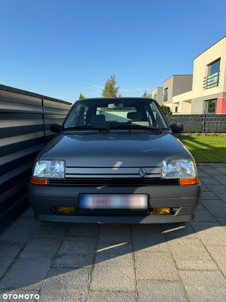 Renault 5 - 4