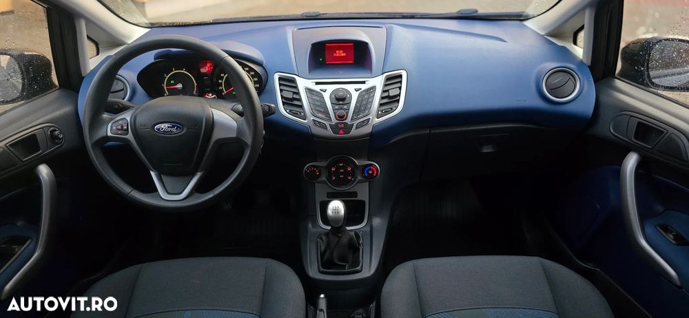 Ford Fiesta 1.25 Ambiente - 6