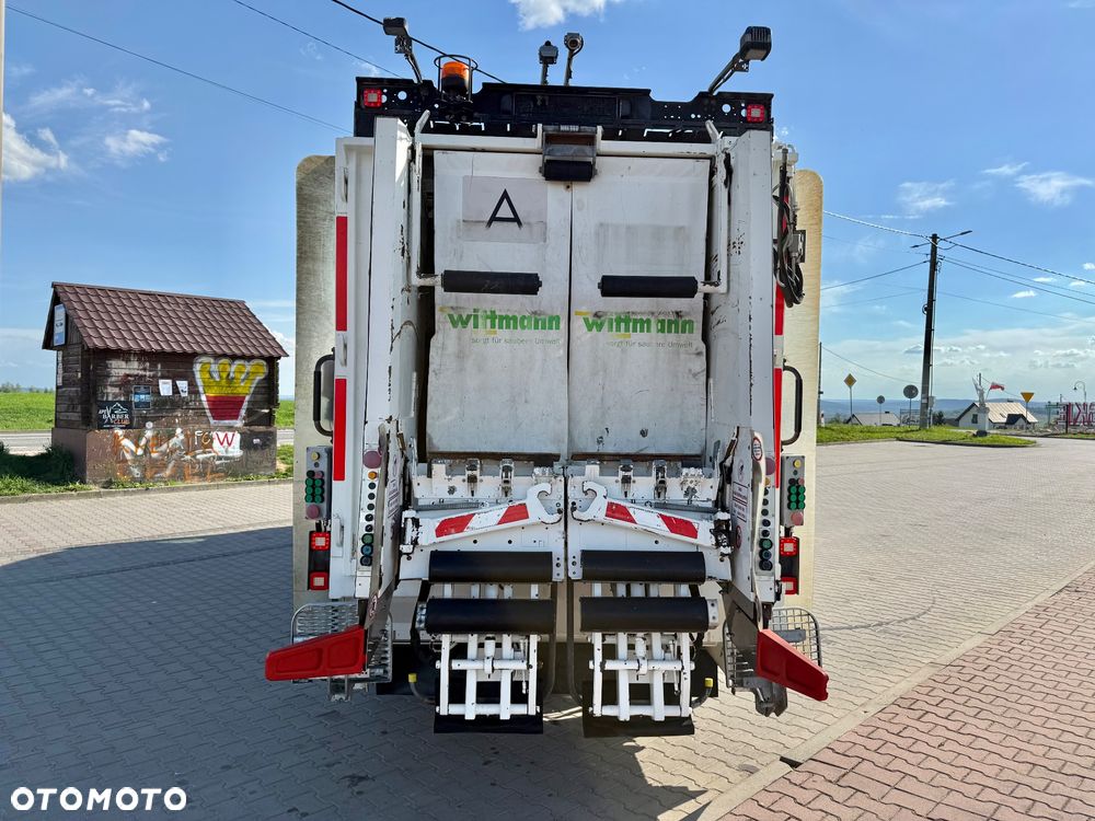 Mercedes-Benz Antos 2533 *Śmieciarka, ZOELLER MEDIUM XL 23, Euro 6, 158tyś Przebiegu* - 9