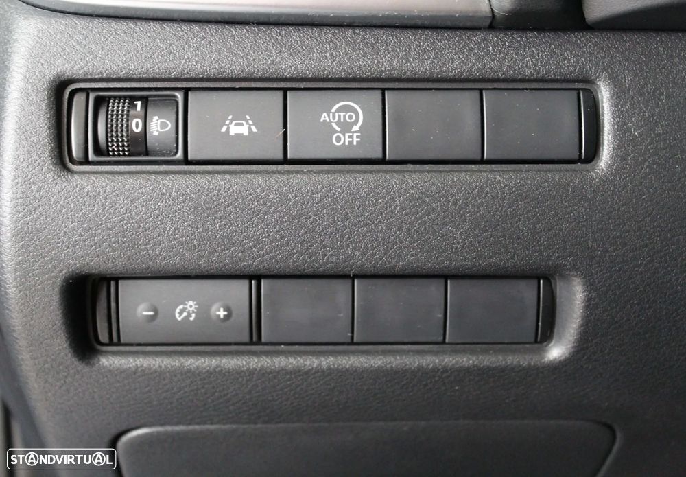 Nissan Micra 1.0 IG-T N-Connecta - 25