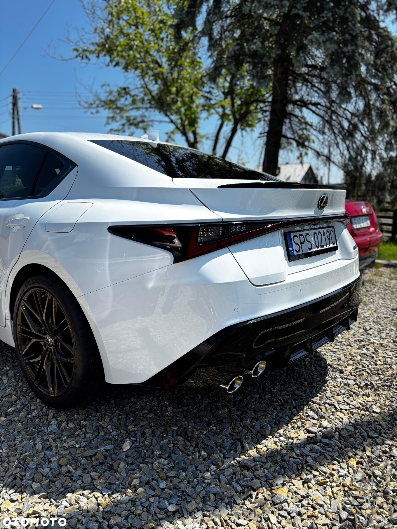 Lexus Inny - 3