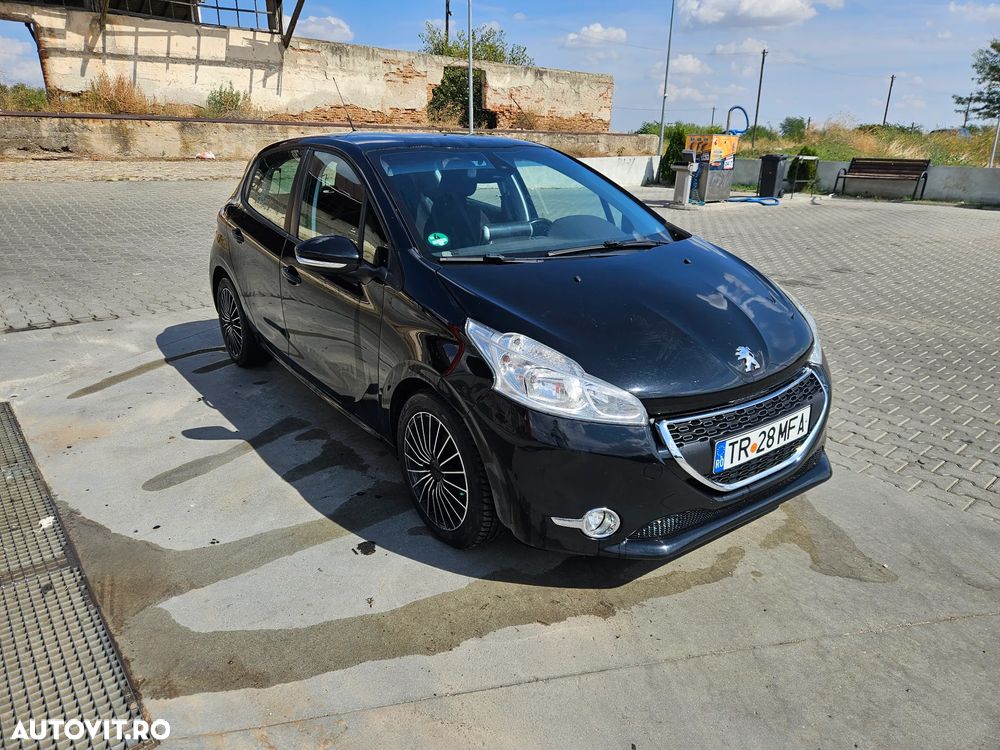 Peugeot 208 e-HDi 68 EGS5 Stop&Start Active - 1