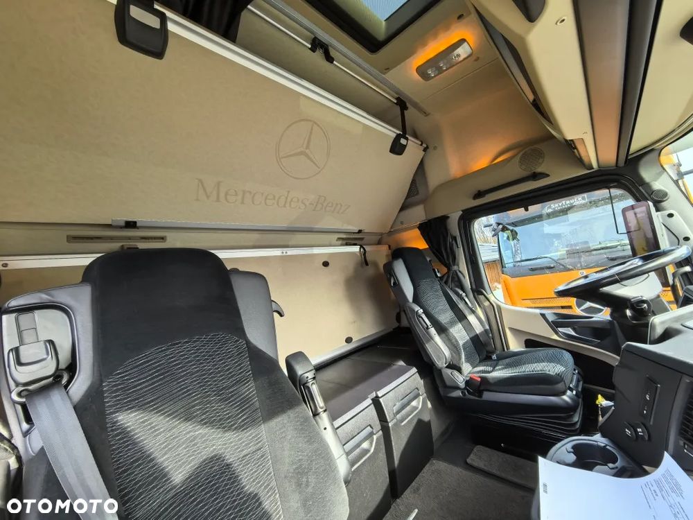 Mercedes-Benz Actros L 1848 LSnRL // Regulowane Siodło // NOWE OPONY // GigaSpace // 2 zbiorniki // Bi-Xenon // - 38