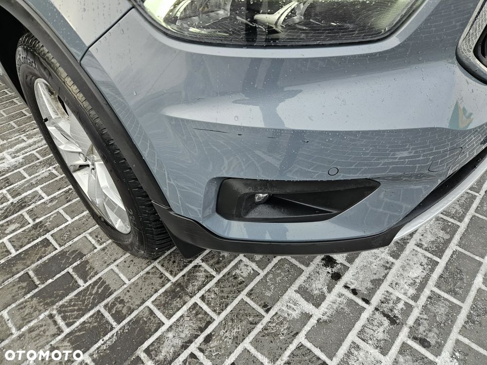 Volvo XC 40 T3 Momentum - 11