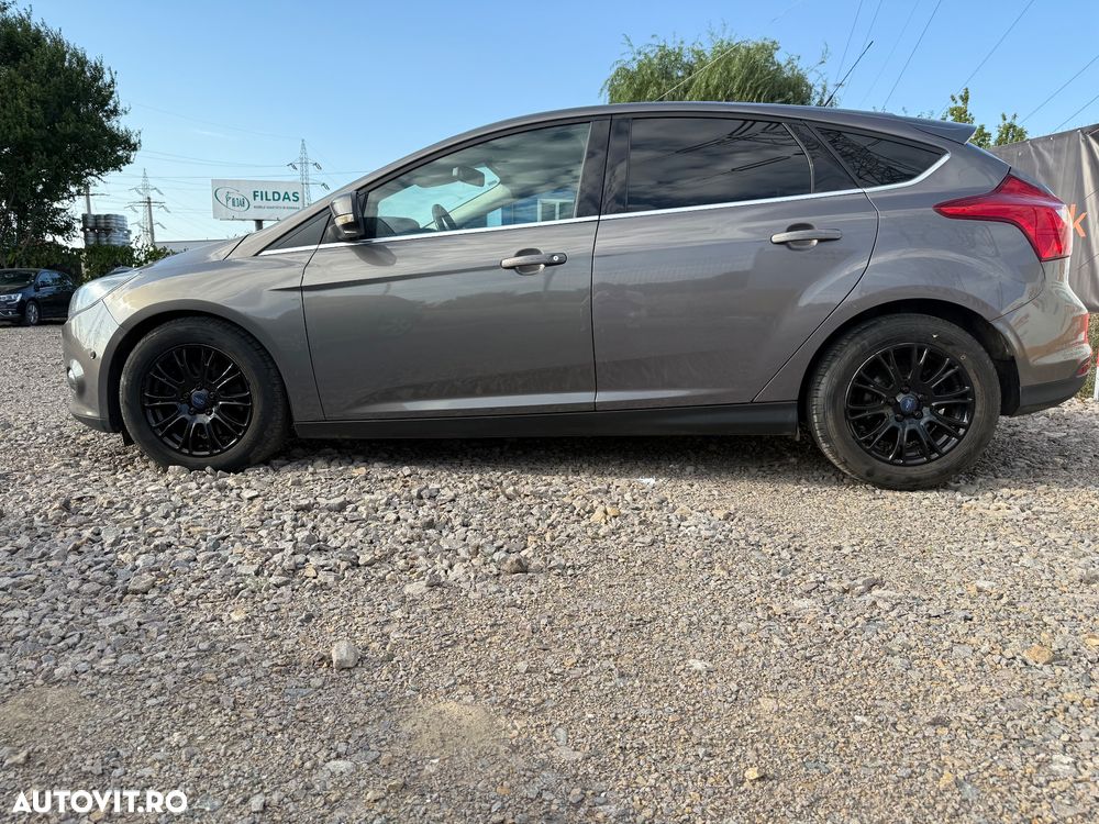 Ford Focus 1.6 TDCI DPF Titanium - 5