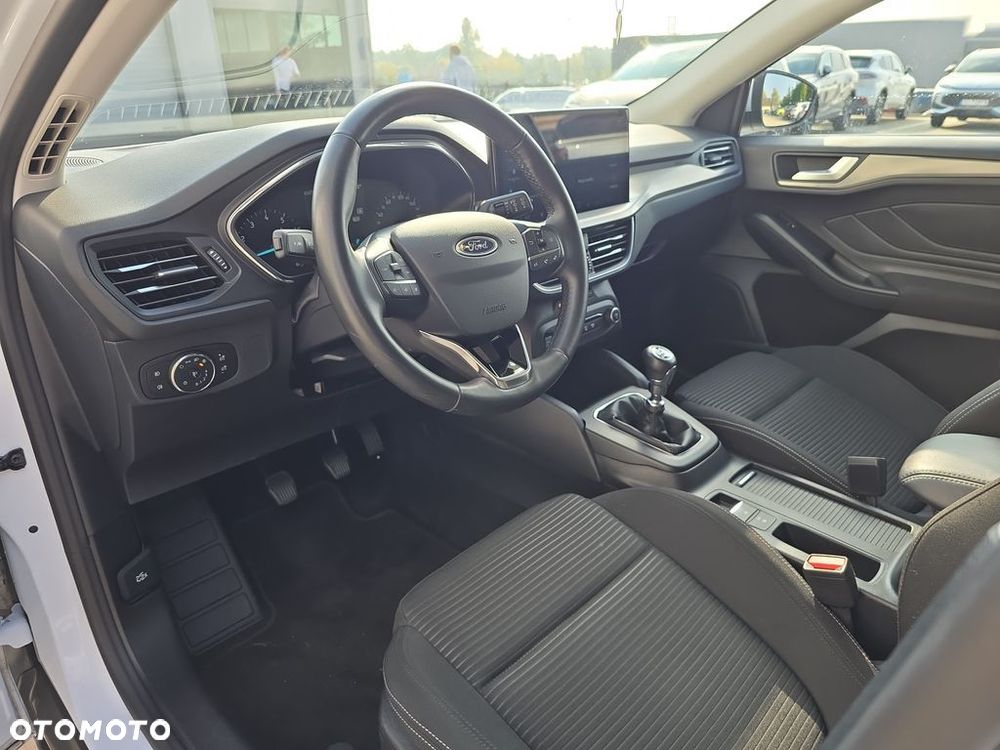 Ford Focus 1.0 EcoBoost Titanium - 16