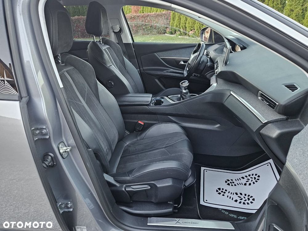 Peugeot 5008 BlueHDi 130 Crossway - 27