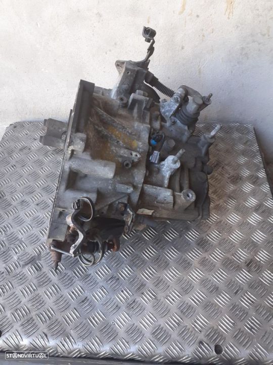 Caixa de velocidades Mazda 6 136cv ref: 3A101 - 2