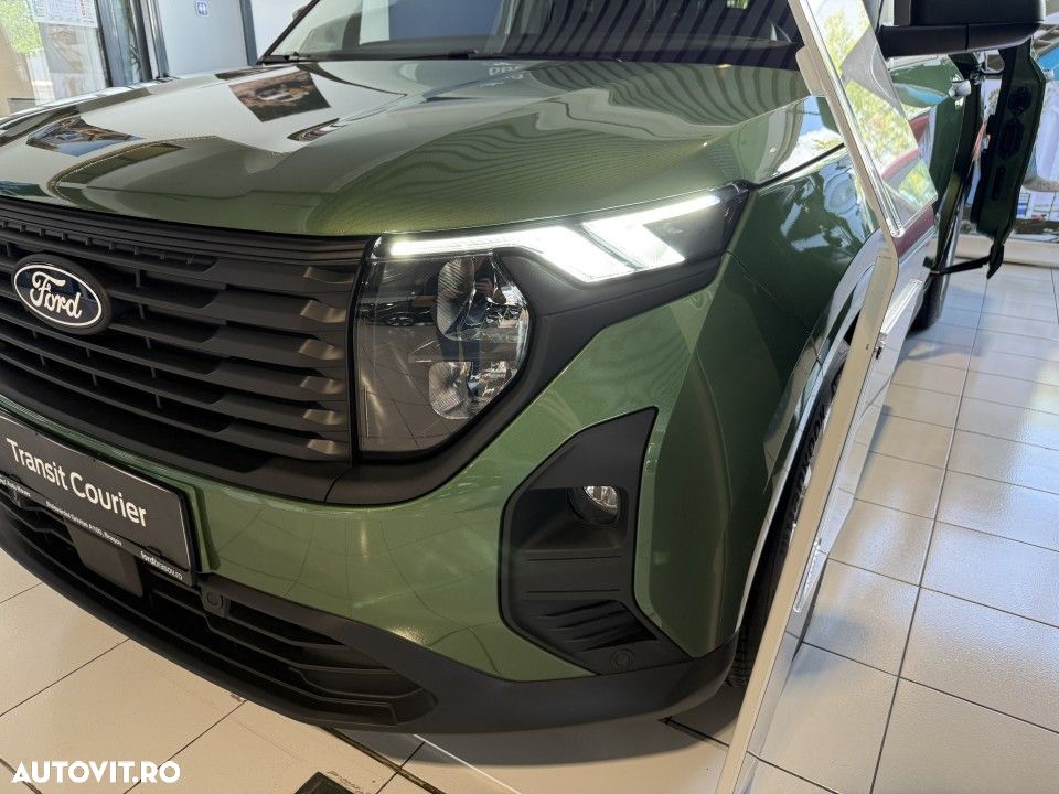 Ford Transit Courier - 7