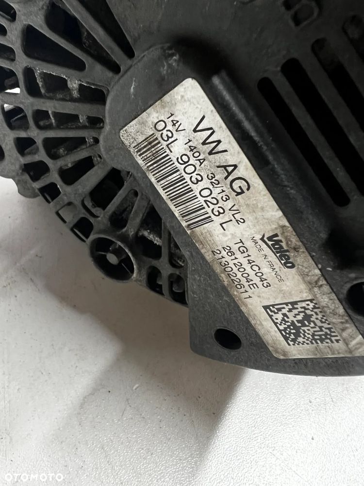 Alternator VW Caddy 2.0 TDI 03L903023L - 3