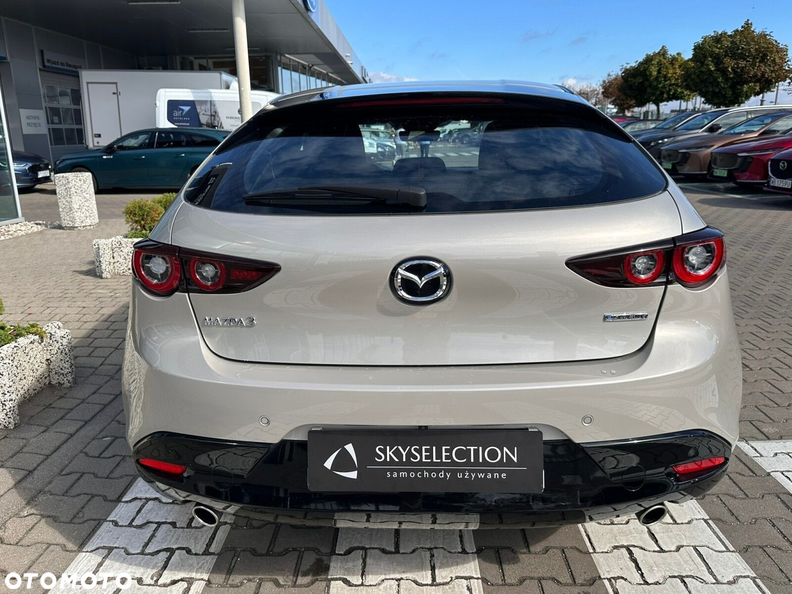 Mazda 3 - 8