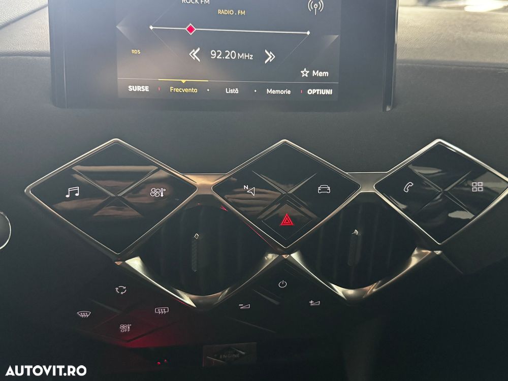 DS Automobiles DS 3 Crossback 1.2 PureTech 130 S&S EAT8 So Chic - 14