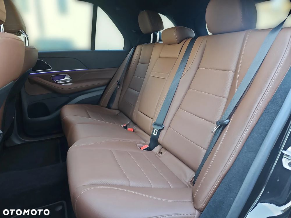 Mercedes-Benz GLE 300 d 4Matic 9G-TRONIC AMG Line Advanced Plus - 11