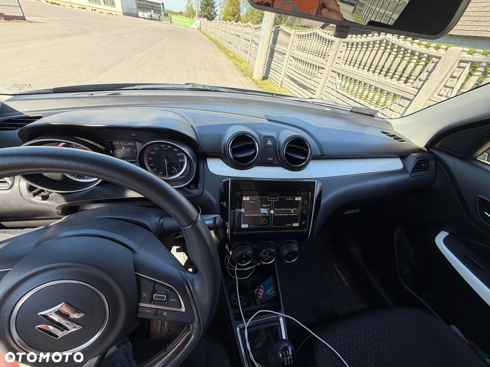 Suzuki Swift - 5