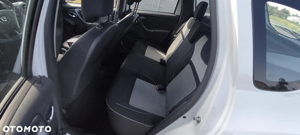 Dacia Duster SCe 115 4x2 Essentiel - 25