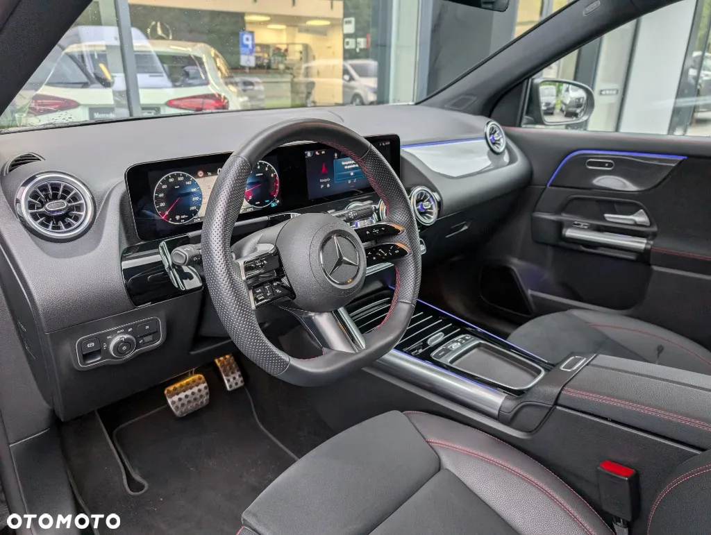 Mercedes-Benz GLA 200 AMG Line - 7