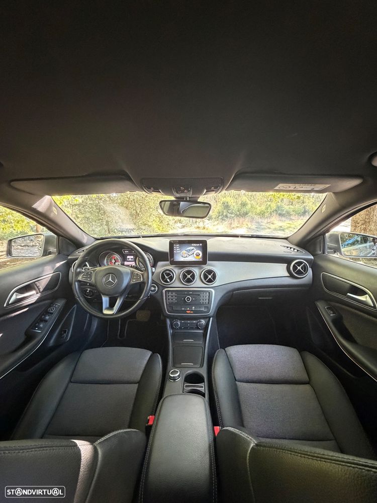 Mercedes-Benz GLA 180 (CDI) d 7G-DCT Urban - 33