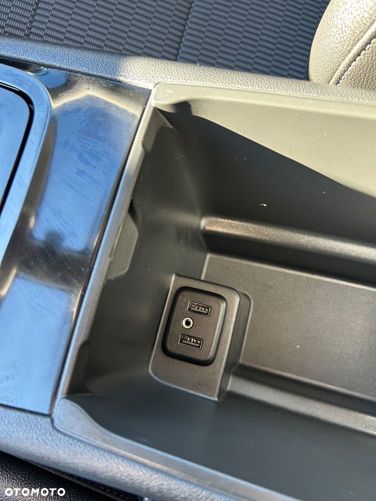 Opel Insignia 1.5 T Innovation S&S - 28