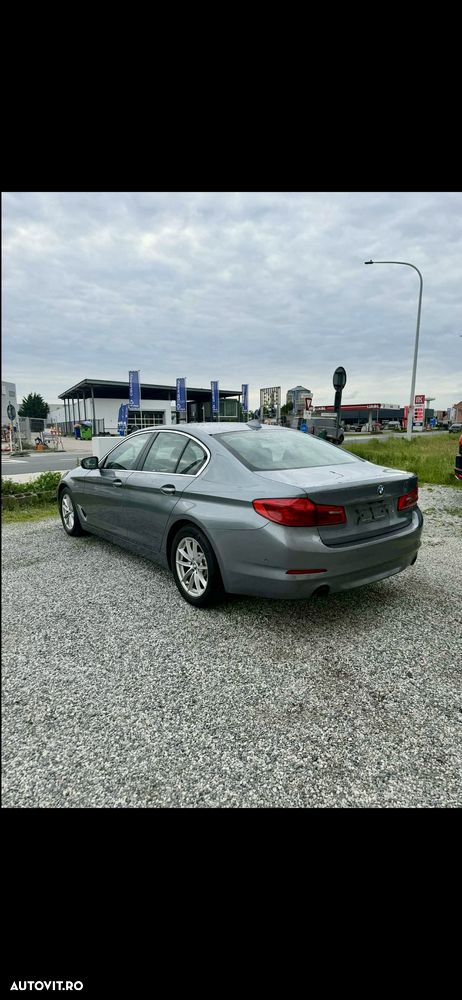 BMW Seria 5 520d AT - 8