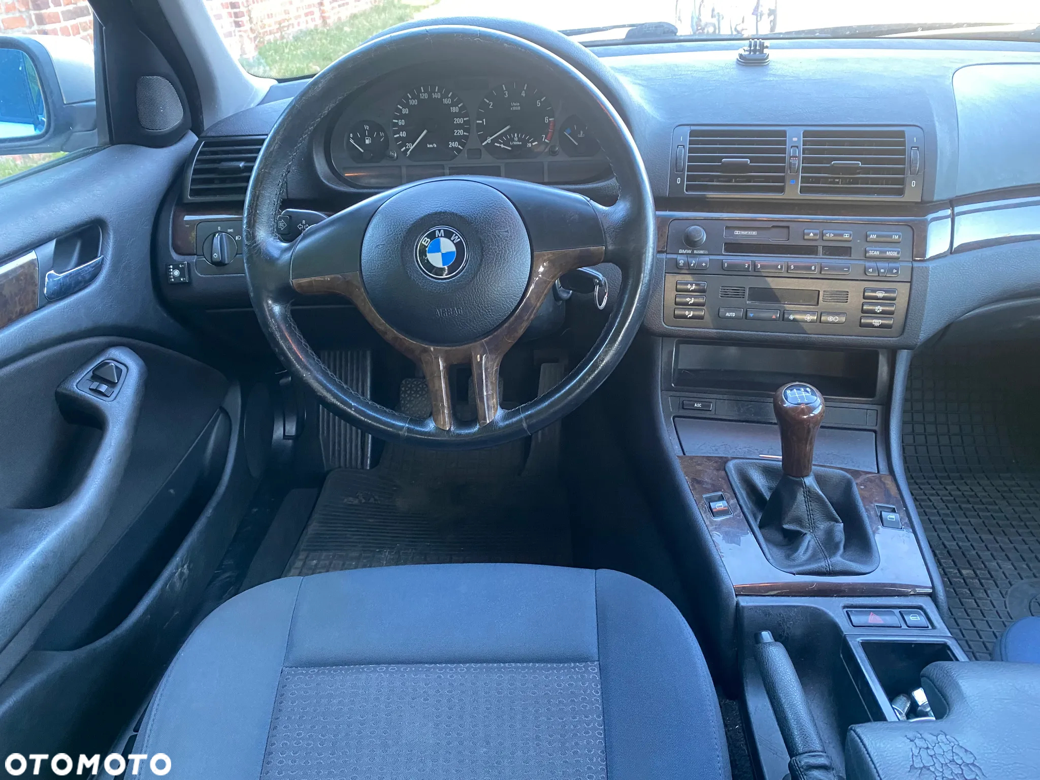BMW Seria 3 316i - 8