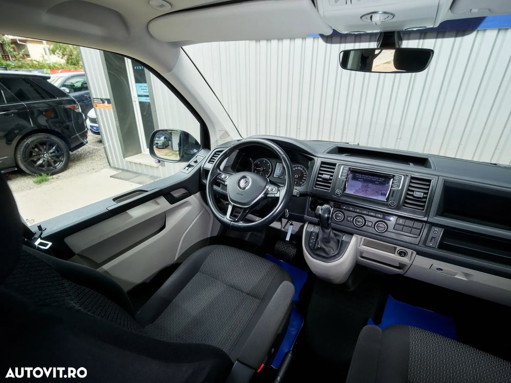 Volkswagen Caravelle KR Comfortline DSG 4M - 12