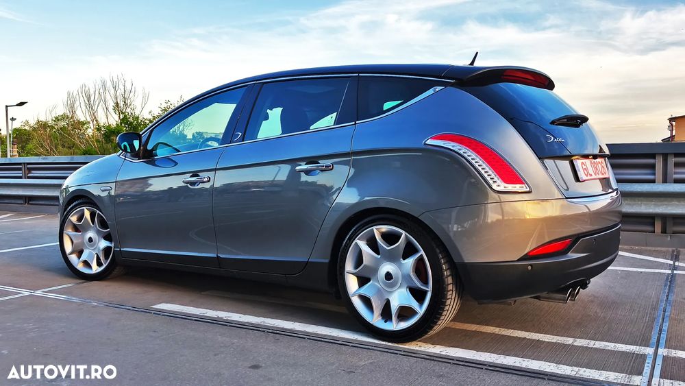 Lancia Delta 1.8 Di TurboJet 16v Automatik Platinum - 5