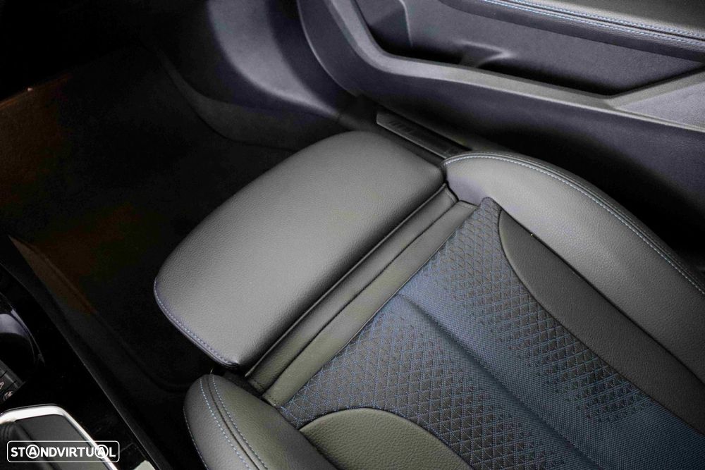 BMW 116 d Pack Desportivo M - 45