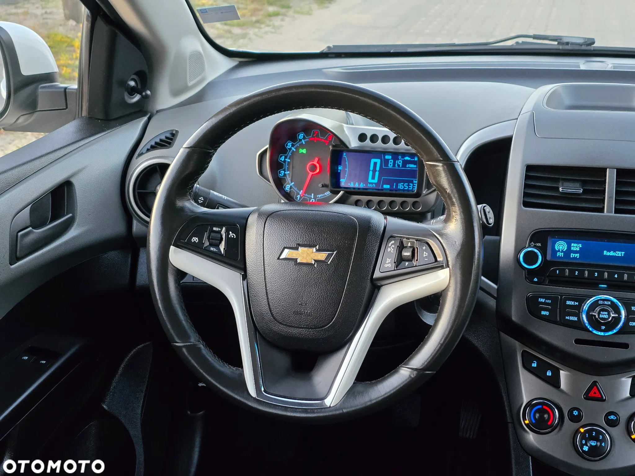 Chevrolet Aveo 1.2 LT - 30