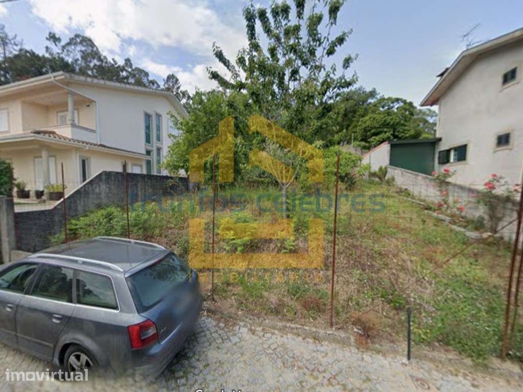 Terreno de 357 m2 p/ construção de Moradia de 4 frentes - vila do c... - Grande imagem: 2/14