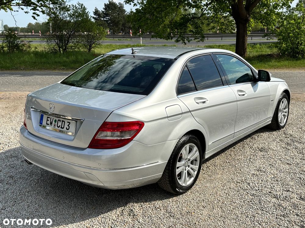 Mercedes-Benz Klasa C - 25