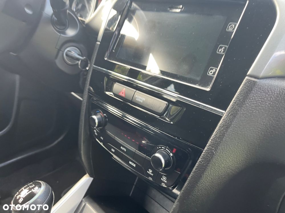 Suzuki Vitara 1.6 Premium 2WD - 13