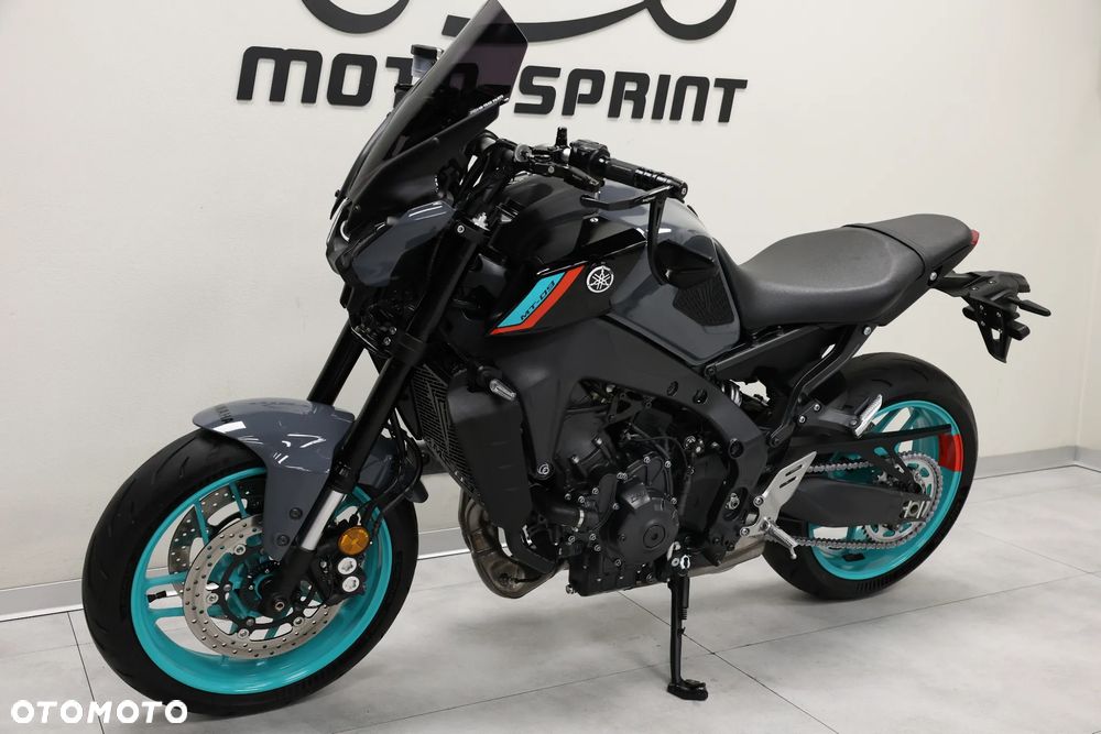 Yamaha MT - 5