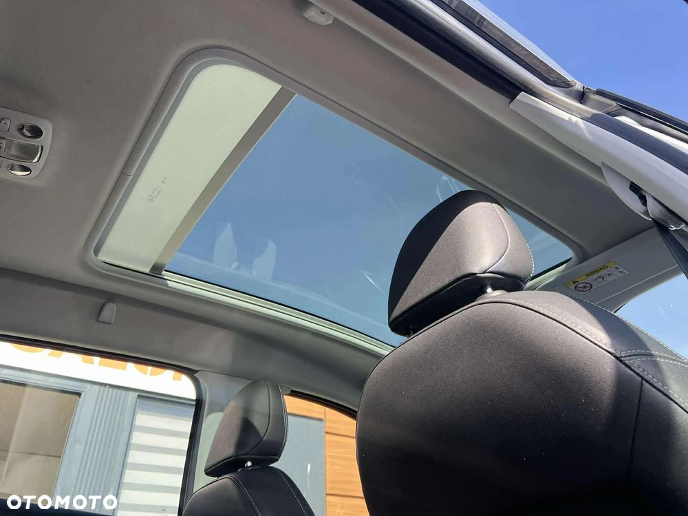 Peugeot 2008 - 10